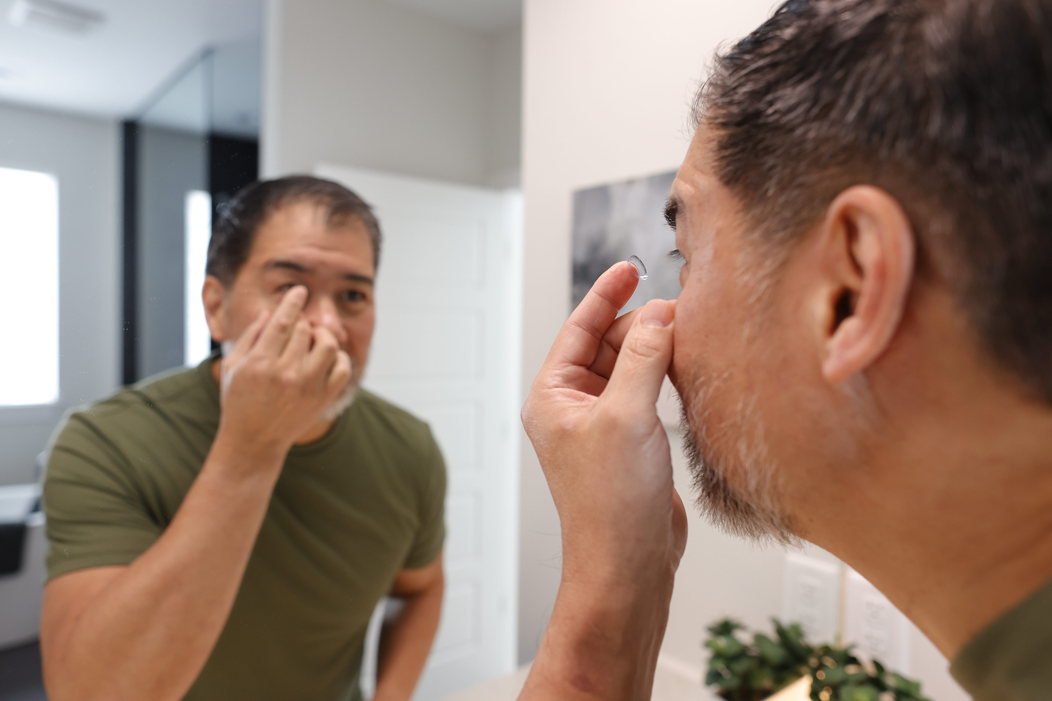 How to Decide Your Contact Lens Type