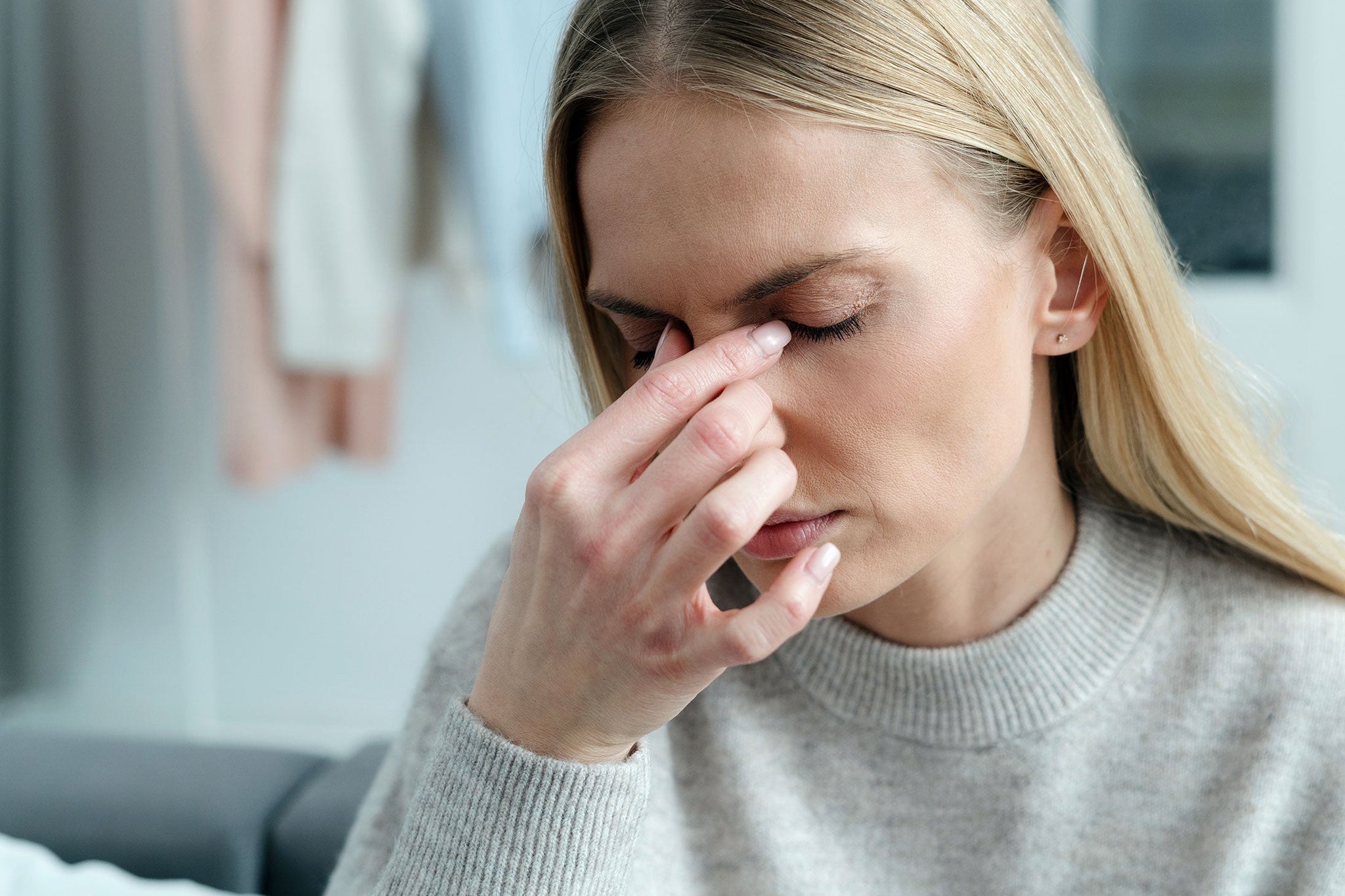 How to Reduce Dry Eye Symptoms